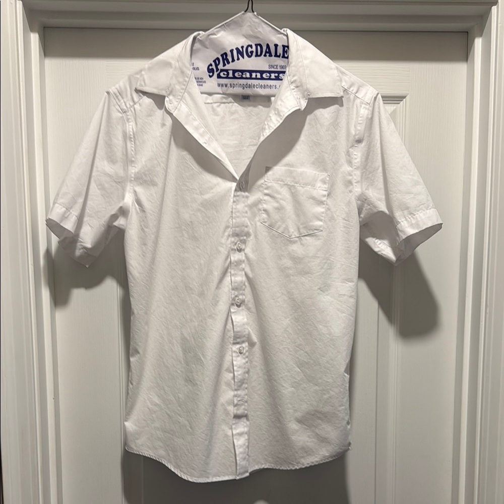 White Short Sleeve Button Down Men's Shirt